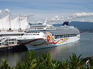 17 - Cruise Ship in Vancouver, BC.JPG